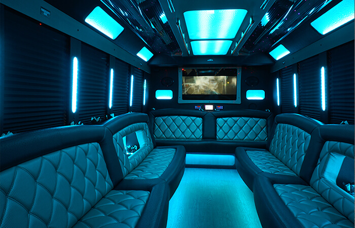 Enjoy the voluminous and luxurious interiors in our buses & limos.